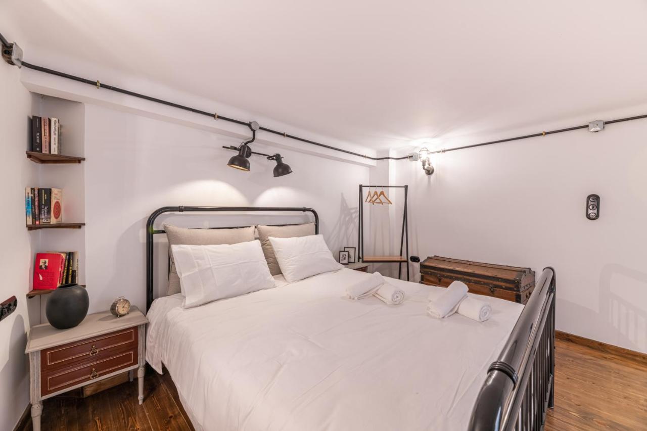 Stoa Kairi Loft B Apartman Athén Kültér fotó