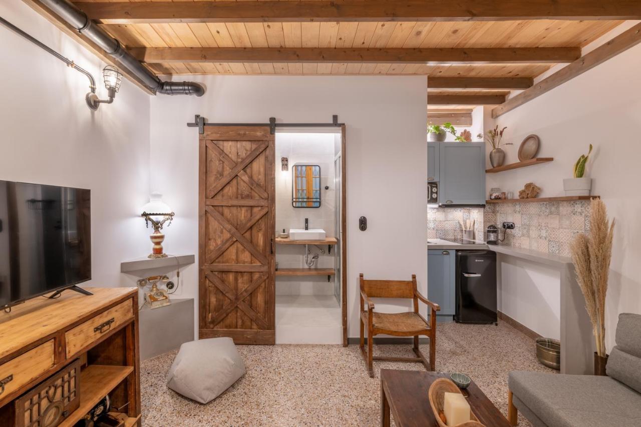 Stoa Kairi Loft B Apartman Athén Kültér fotó